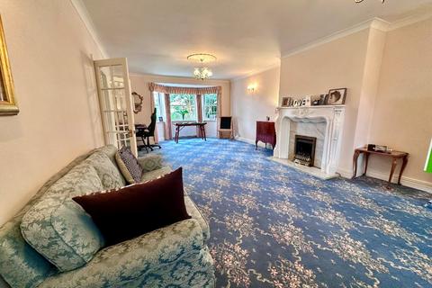4 bedroom detached house for sale, Thirsk Road, Stokesley, Middlesbrough, North Yorkshire
