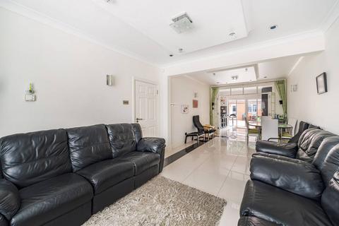 5 bedroom semi-detached house for sale - Wemborough Road, Stanmore, HA7