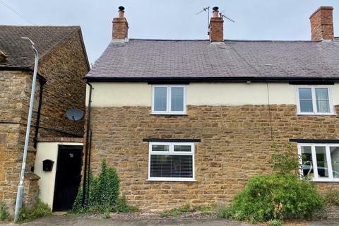 1 bedroom cottage to rent, High Street, Braunston, Northamptonshire.