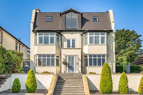 24 Riddlesdown Avenue, Purley, CR8 1JG