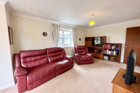 2 bedroom flat for sale, Parkhill Road, Bexley