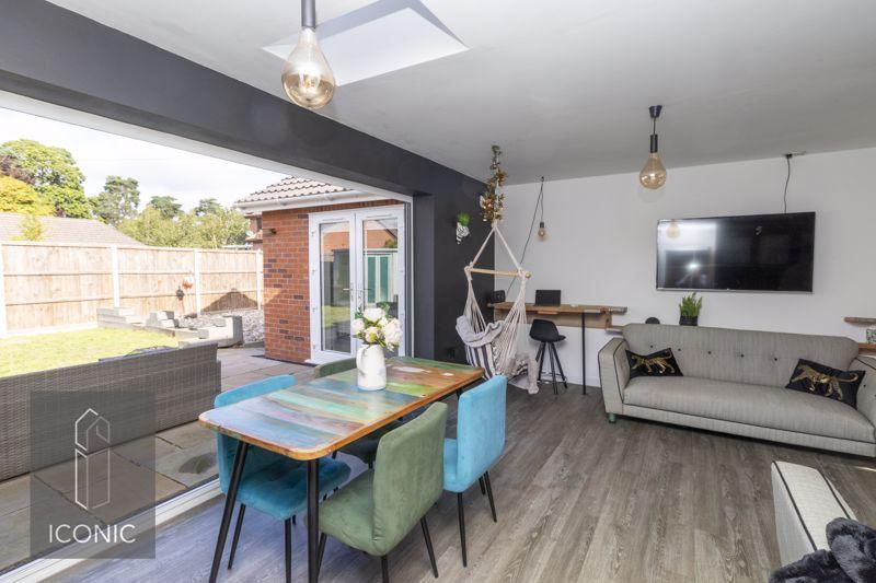 Fakenham Road, Taverham, Norwich 3 bed detached bungalow for sale £