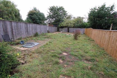 16 Balmoral Road, Cleethorpes, DN35 9NE
