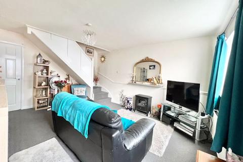 2 bedroom semi-detached house for sale, OXFORD STREET, GRIMSBY
