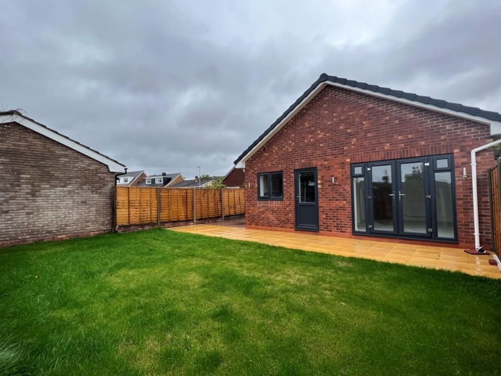Exeter Road, Cannock 2 bed detached bungalow for sale £299,000