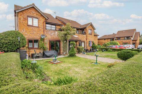 2 bedroom apartment for sale - Armstrong Road, Norwich