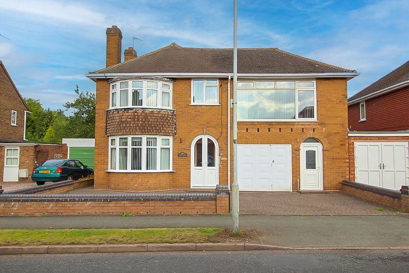 Belton Avenue, Wolverhampton 3 bed detached house £290,000