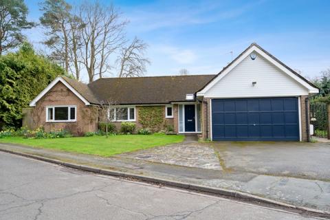 1 Birkett Way, Chalfont St Giles, HP8 4BH