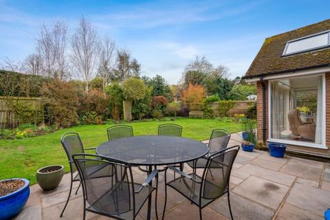 1 Birkett Way, Chalfont St Giles, HP8 4BH