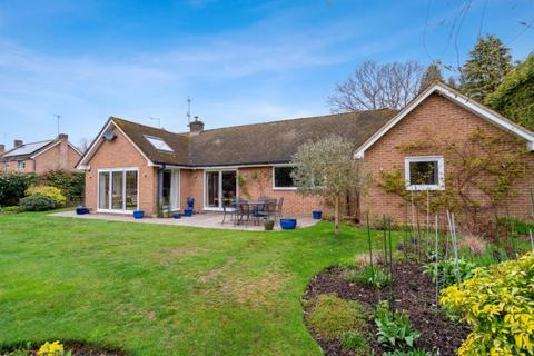 1 Birkett Way, Chalfont St Giles, HP8 4BH