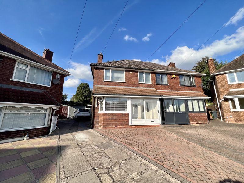 Greenaway Close, Great Barr... 3 bed semidetached house £255,000