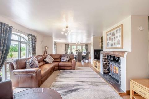 4 bedroom detached house for sale - Chorlton Lane, Cuddington, Malpas