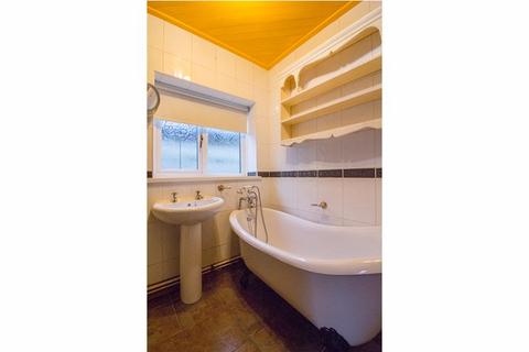 44 Raglan Road, Hengoed, CF82 7LX