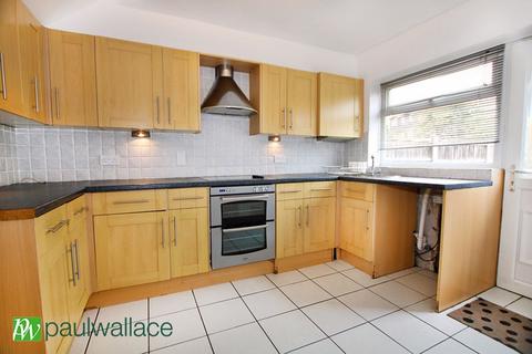 3 bedroom end of terrace house for sale, Stockwell Close, West Cheshunt