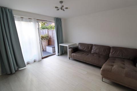 2 bedroom semi-detached house to rent, Semi detached Two Bedroom House - Muscliff £1350 - Available 6th December