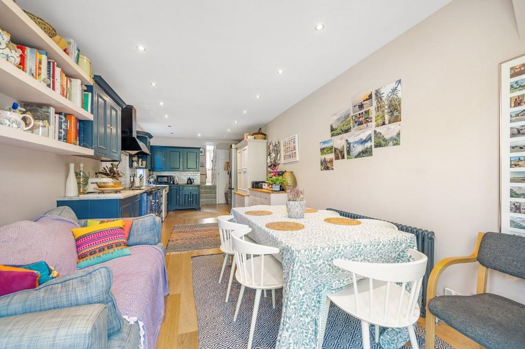 Diner-Kitchen