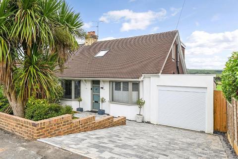 4 bedroom semi-detached house for sale, Kings Stone Avenue, Steyning, West Sussex, BN44 3FJ