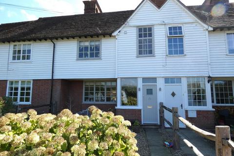 3 bedroom terraced house to rent, Ladham Road, Goudhurst, Kent, TN17 1DA