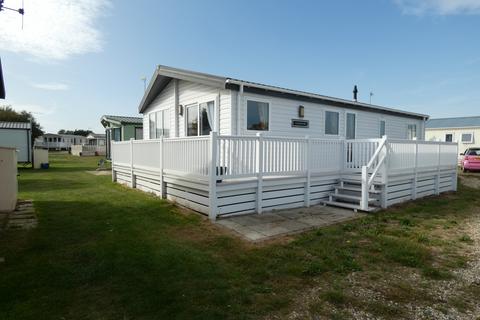 2 bedroom park home for sale, Church Lane, CO5 8TJ