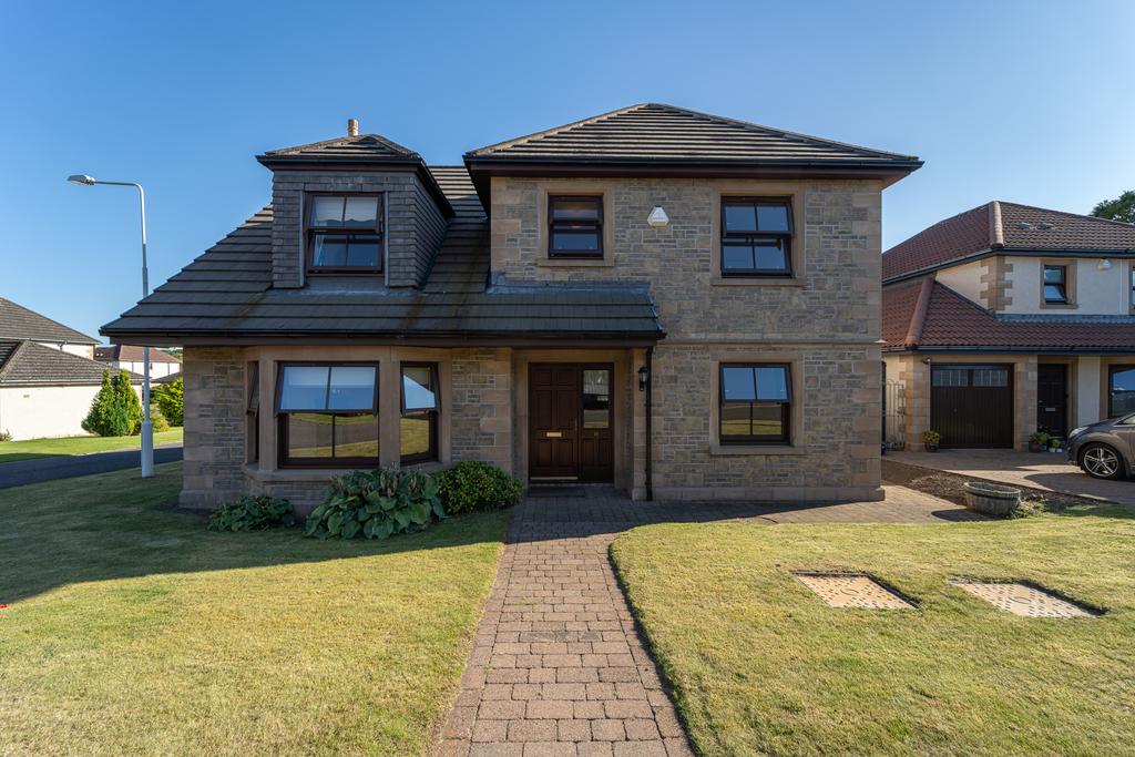 Muir Gardens, St. Andrews KY16 5 bed detached house for sale £670,000