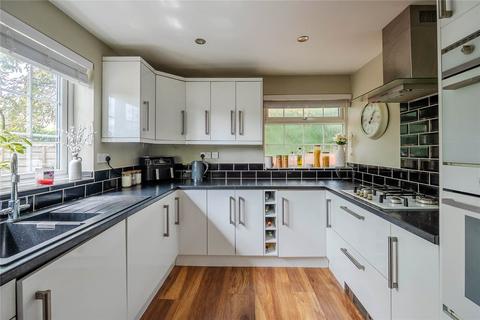 186 Buckingham Road, Bletchley, Milton Keynes, MK3 5JB