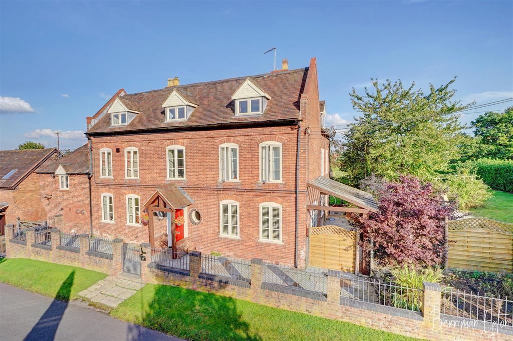 Austcliffe Road, Cookley, Kidderminster 8 bed house for sale £995,000