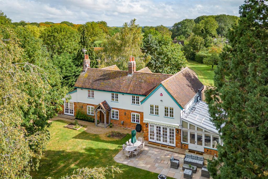 Wood End, Ardeley 6 bed detached house for sale £1,850,000