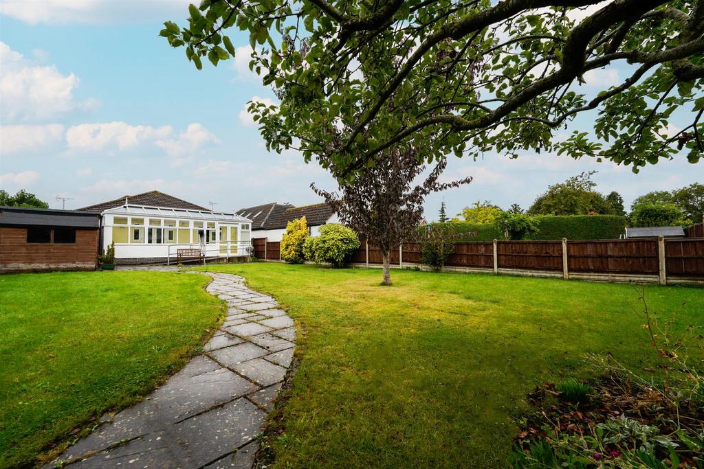 Parton Road, Churchdown, Gloucester 4 bed detached bungalow for sale