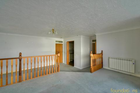 2 bedroom flat for sale, Marina, Bexhill-on-Sea, TN40