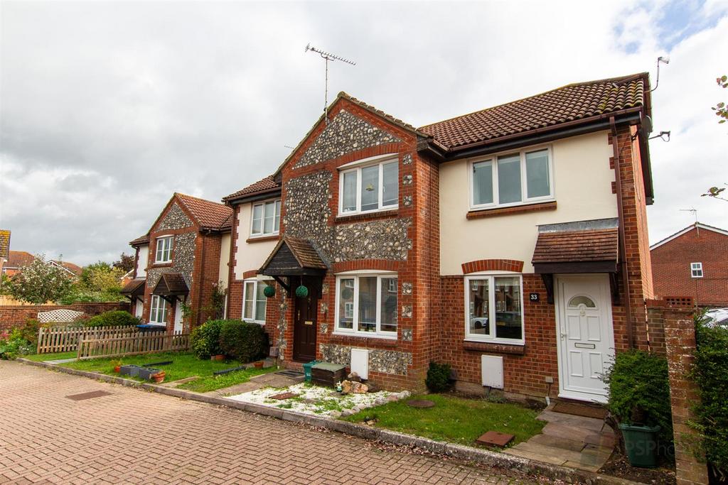 Vallance Close, Burgess Hill 1 bed house to rent £1,075 pcm (£248 pw)