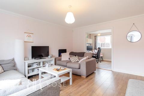 14 Alpine Close, Lostock Hall, Preston, PR5 5LN