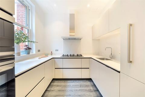 3 bedroom apartment for sale - Fitzjohns Avenue, Hampstead, London, NW3