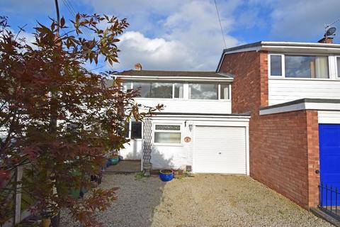 3 bedroom terraced house for sale - 6 Ash Drive, Catshill, Worcestershire, B61 0LF