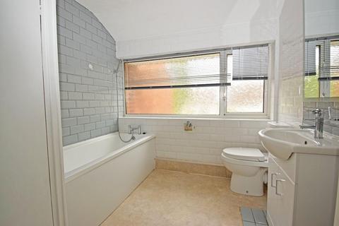 6 Ash Drive, Catshill, Bromsgrove, B61 0LF