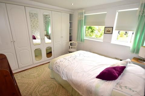 8 Gorstey Lea, Burntwood, WS7 9BG