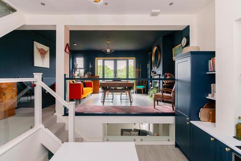 132 Cotswold Road, Bedminster, Bristol, BS3 4NS