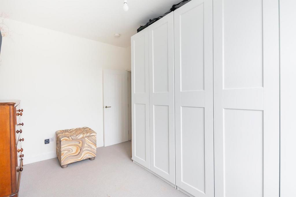 DAORDLOWSTOC231 - Bedroom D.jpg