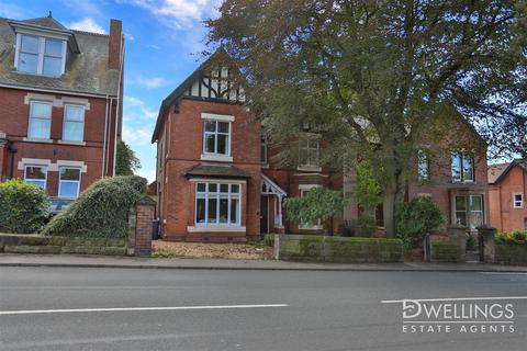 4 bedroom detached house for sale - Ashby Road, Burton-On-Trent