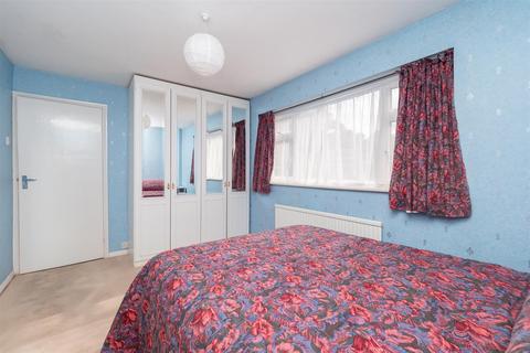 46 Ashleigh Gardens, Sutton, SM1 3EN