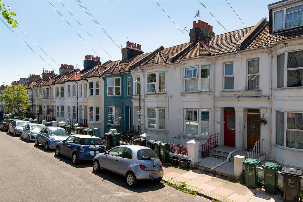 Hythe Road, Brighton BN1 1 bed apartment £1,200 pcm (£277 pw)