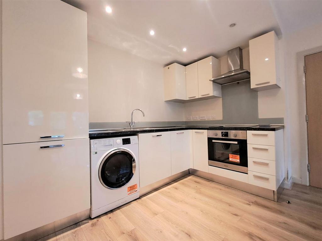 Open Plan Lounge/Kitchen