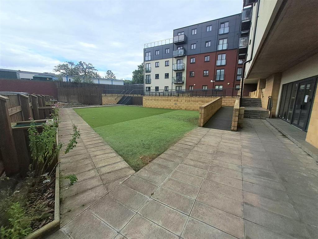 Communal Grounds