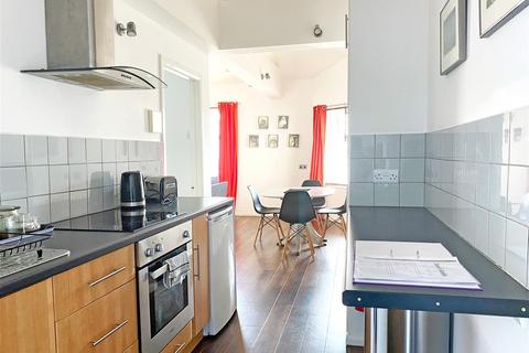 1 bedroom flat to rent - Babbacombe Road, Torquay TQ1
