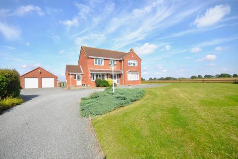 4 bedroom detached house for sale, Newbigg, Crowle, Scunthorpe
