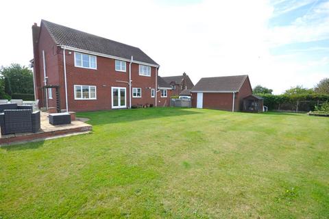 4 bedroom detached house for sale, Newbigg, Crowle, Scunthorpe