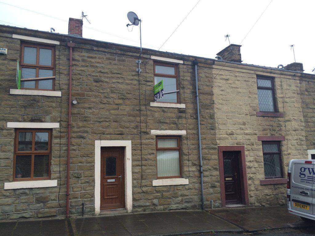 Chequers, Clayton Le Moors Accrington 2 bed cottage £500 pcm (£115 pw)