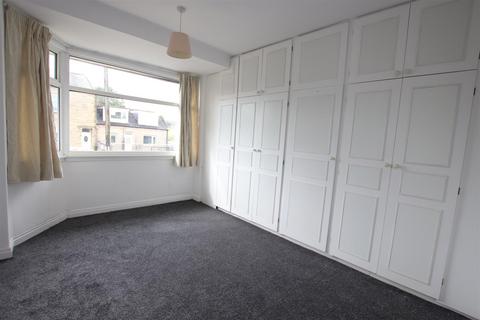 3 bedroom semi-detached house to rent - Leeds Road, Eccleshill, Bradford