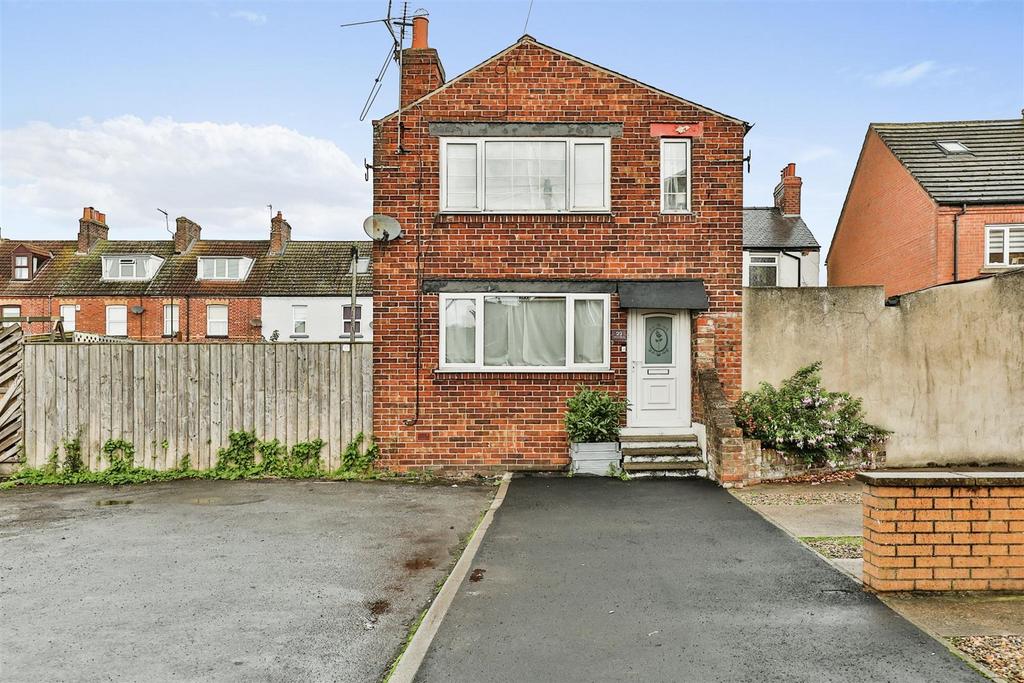 Ashbourne Avenue, Bridlington YO16 2 bed house for sale £97,950