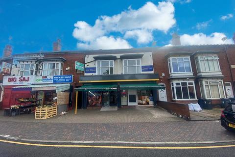 Mixed use for sale - Rookery Rd- Commercial  Shop + 8 Bed Flat, Handsworth, Birmingham, B21
