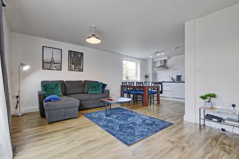 2 bedroom flat for sale, Springfield Road, Cambridge